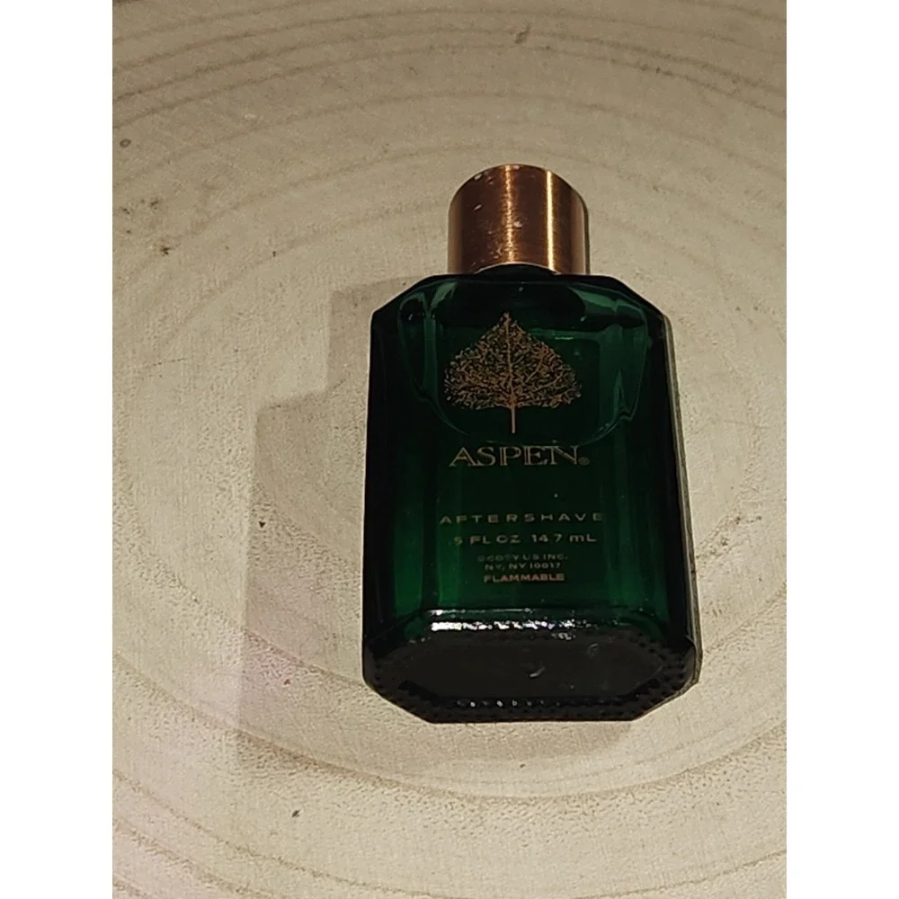 Vintage '89 Aspen Aftershave Coty .5 Fl Oz ‎ Green Bottle Copper Cap-NEAR FULL!